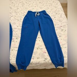 FIGS Scrubs Pants 2 for $25